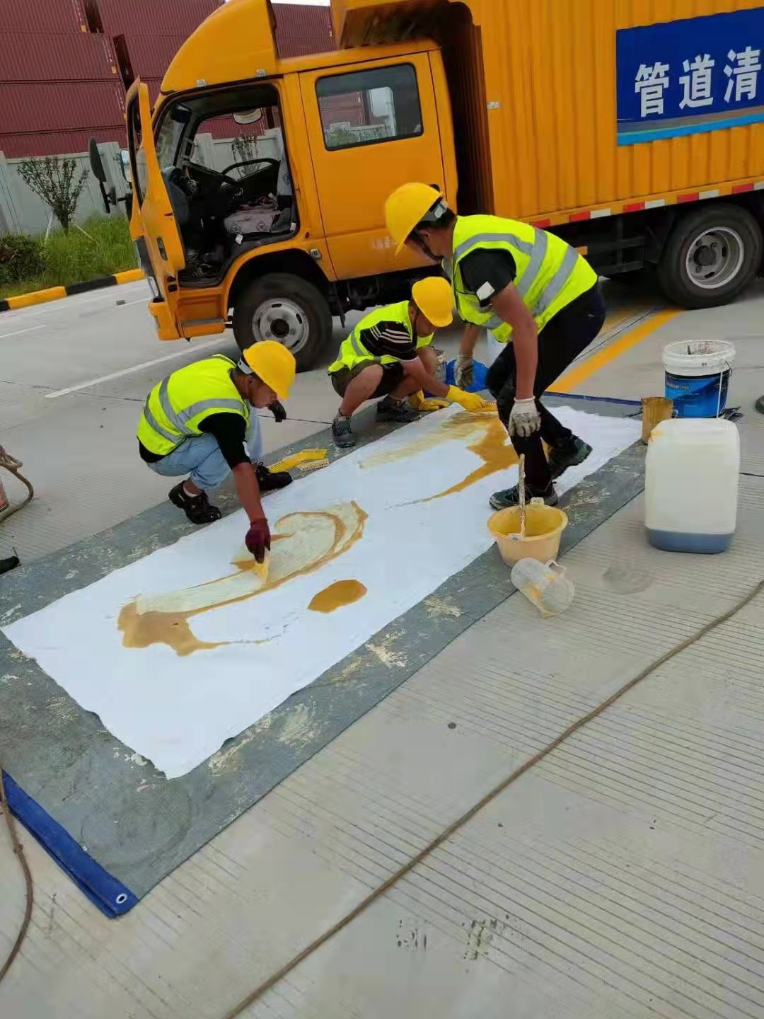 局部树脂固化非开挖修复